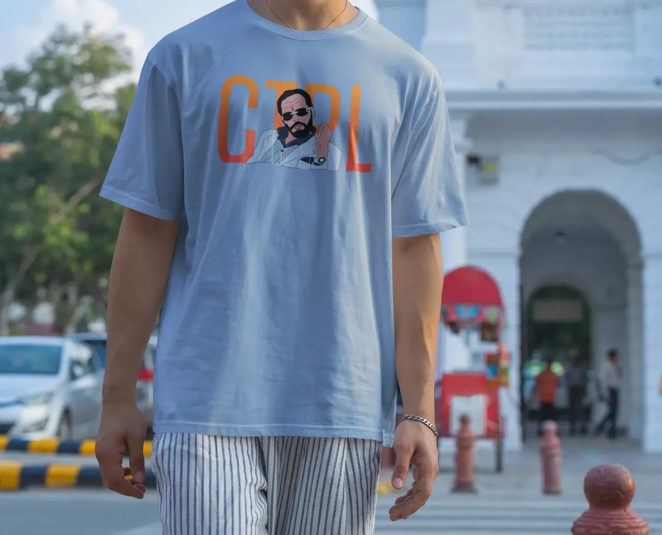 Control Uday Control Oversized T-Shirt