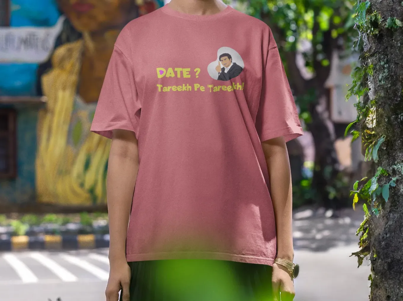 Date? Tareekh pe Tareekh Oversized T-Shirt