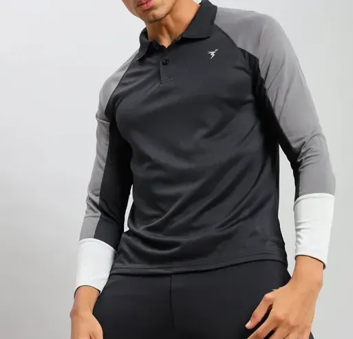 Men Colorblock Slim Fit Polo Black T-shirt