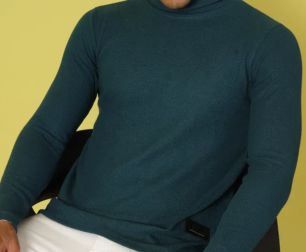 Men’s Essential Turtleneck Teal Green T-Shirt