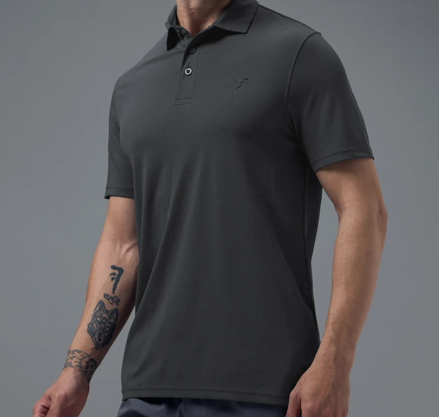 Men Solid Slim Fit Polo Woodland Gray T-shirt