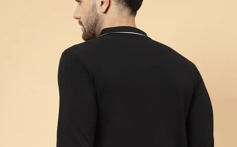 Minimalist Polo Black T-shirt
