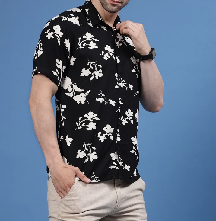 Mystic Leaf Rayon Shirt Black