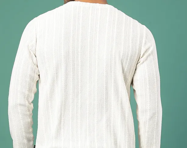 Polyester Knitted Slim Fit Round Neck Off White T-Shirt
