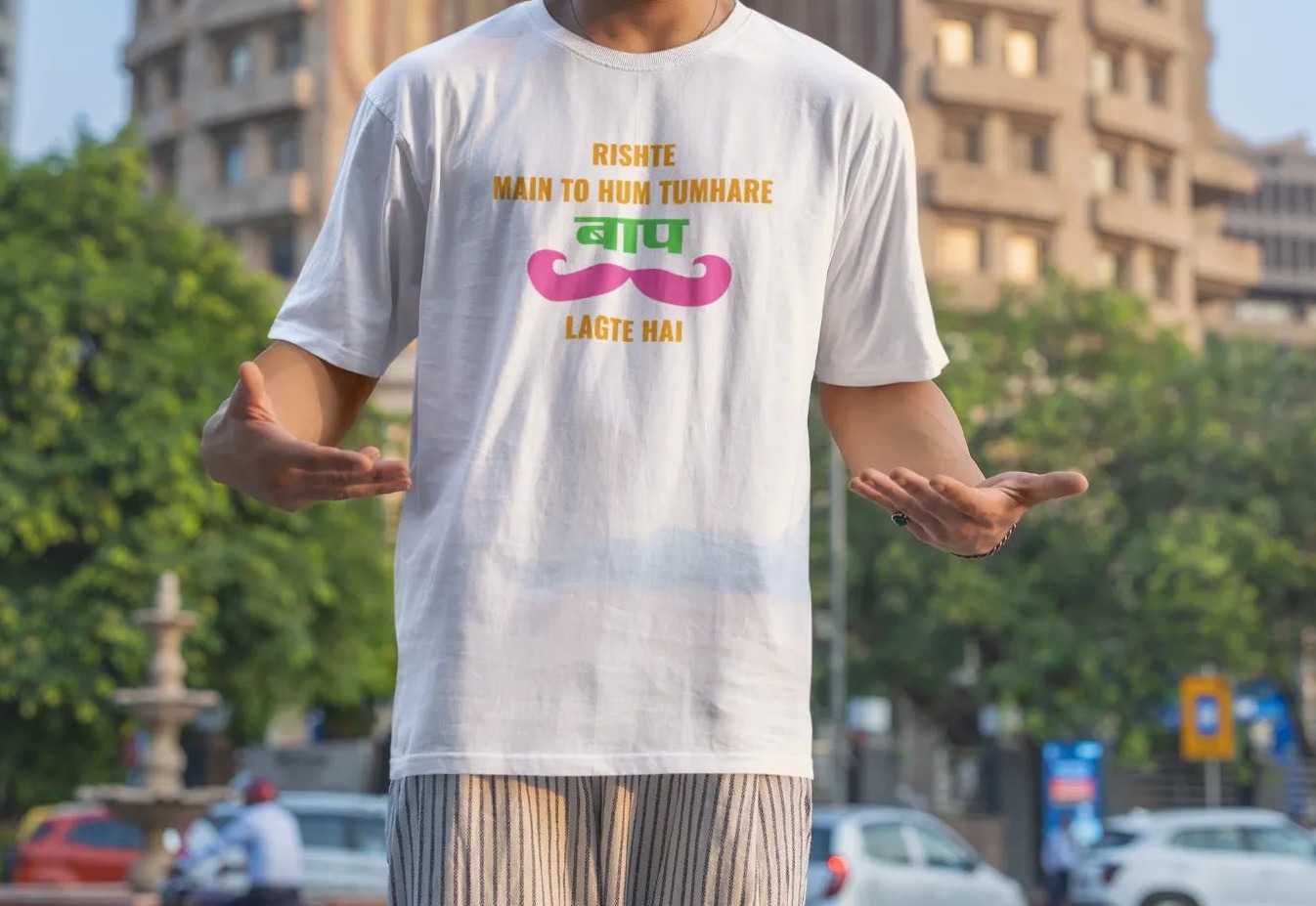 Rishte main to hum tumhare baap lagte hai Oversized T-Shirt