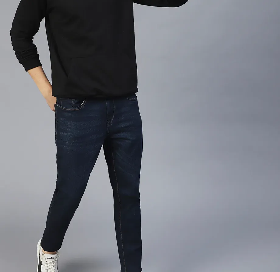 Round Neck Printed Fleece Black Sweatshirt