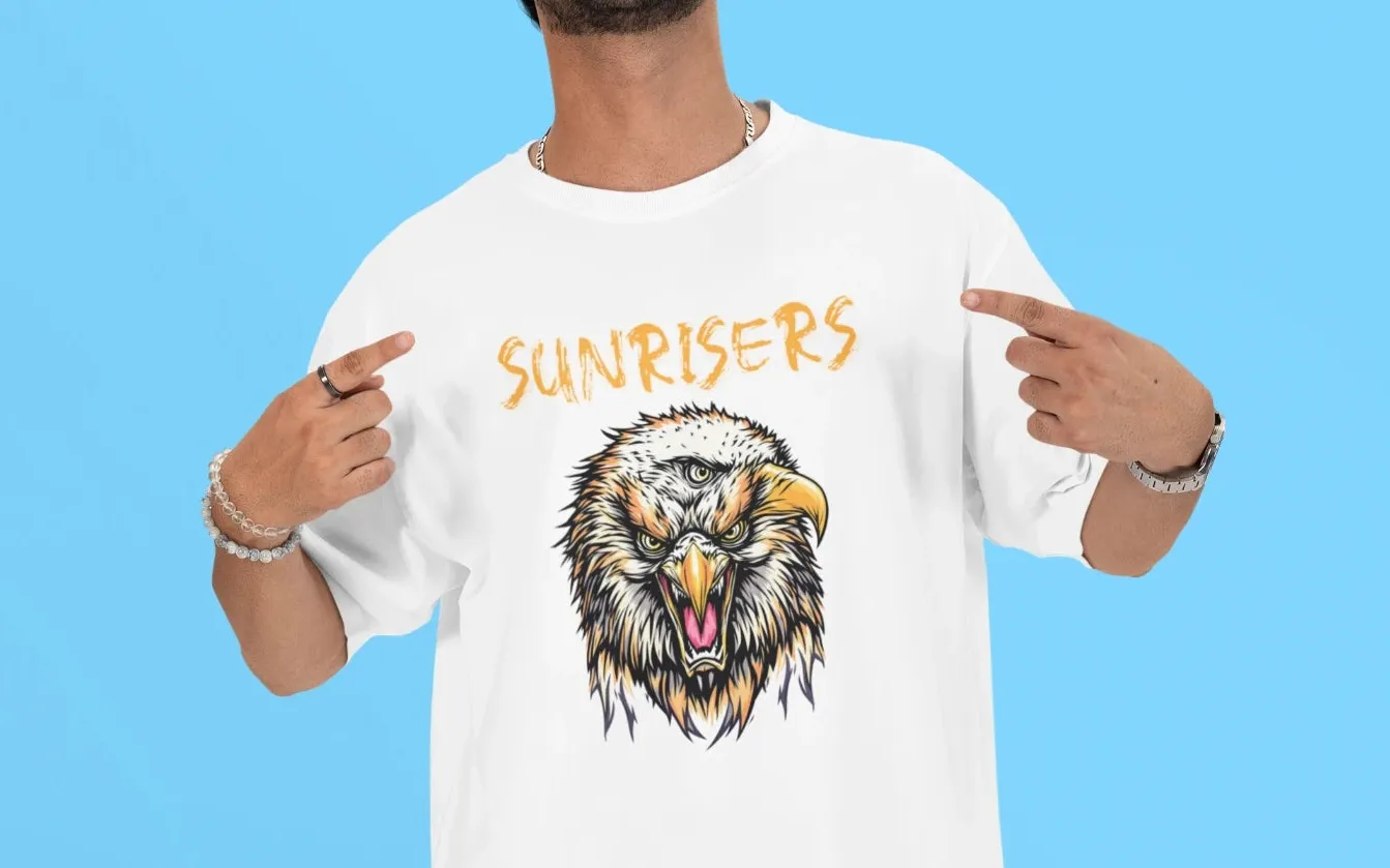 Sunrisers Hyderabad Eagle Oversized T-Shirt