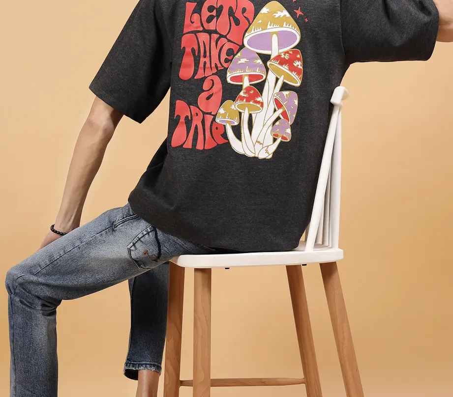 Trendy Men's Oversized Printed Charcoal Tee